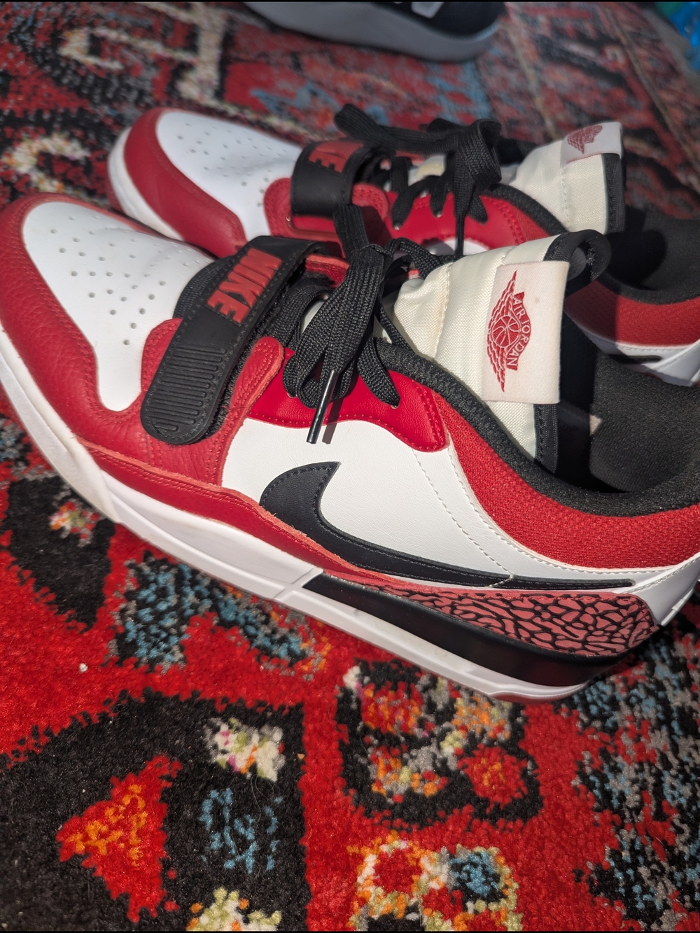 Jordan Low-Top Sneakers in Red, White & Black